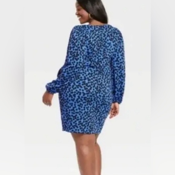 Ava & Viv Blue Dot 2x Faux Wrap Dress - Picture 4 of 8